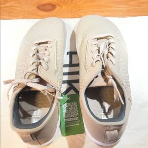 Hike brand Light Tan Lace-Up Sneakers barefoot shoe.